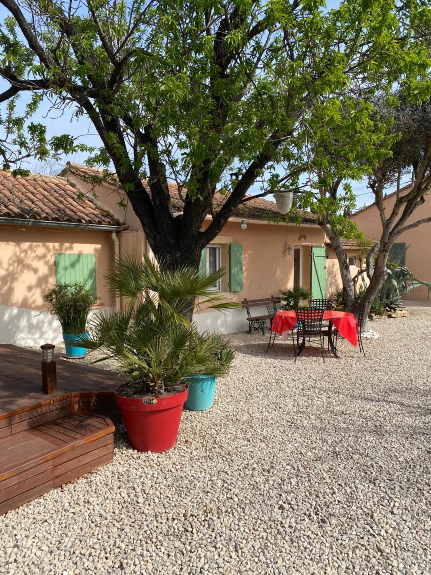 Gite 135 C Sarrians Exterior photo